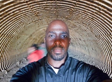 Meet Ntare Guma Mbaho Mwine An American-Ugandan Stage and Film Actor, Playwright, Photographer and Documentarian.