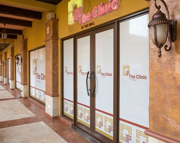 clinic_at_the_mall_00